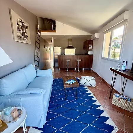 300m - Terrasse, Parking, Piscine Et Climatisation *