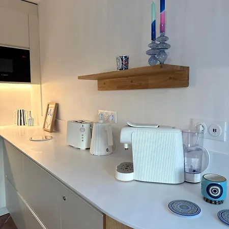 Apartment 300m - Terrasse, Parking, Piscine Et Climatisation *